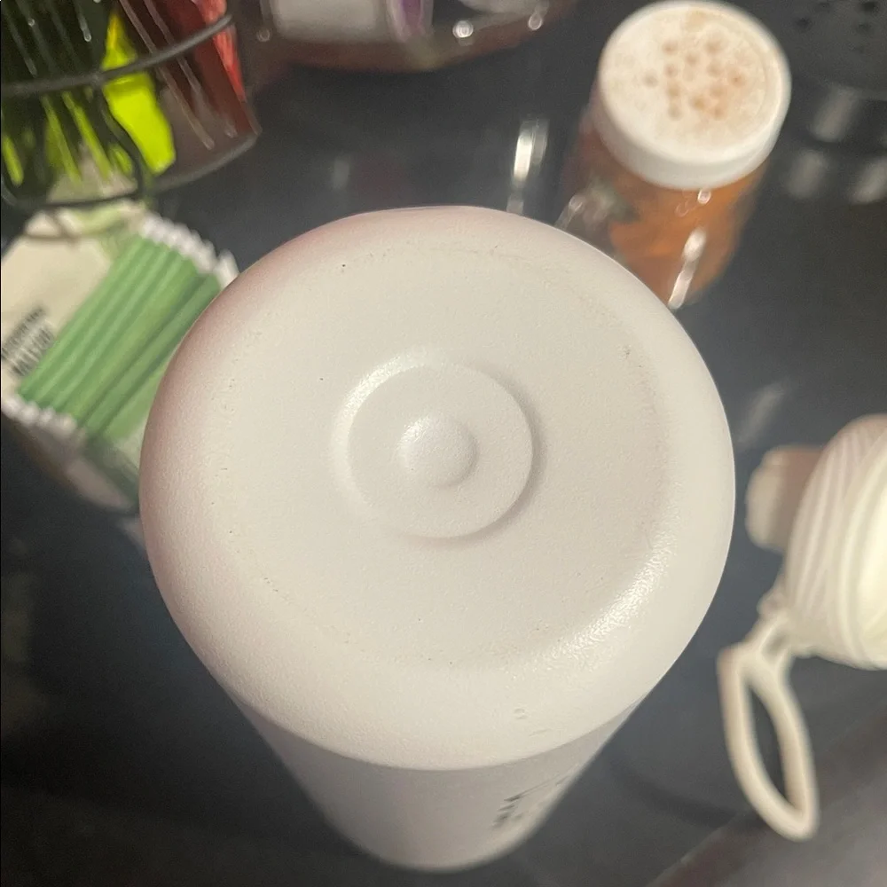 lululemon athletica White Insulated Bottle - Picture 5 of 8